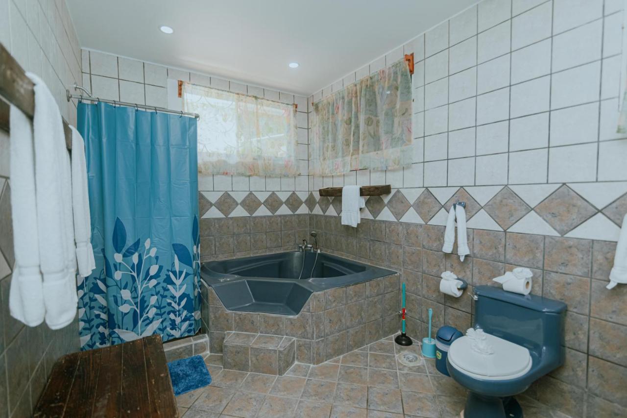 קפוס Oasis Diverse Adult Retreat מראה חיצוני תמונה