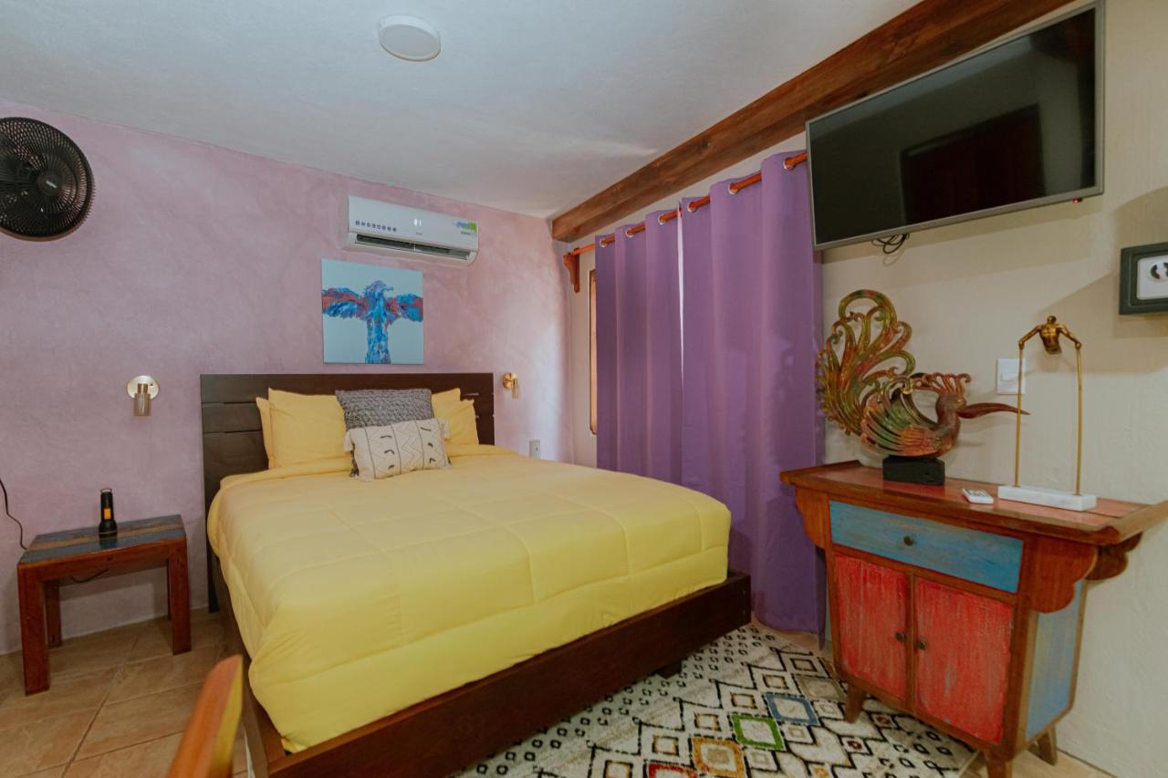 קפוס Oasis Diverse Adult Retreat מראה חיצוני תמונה